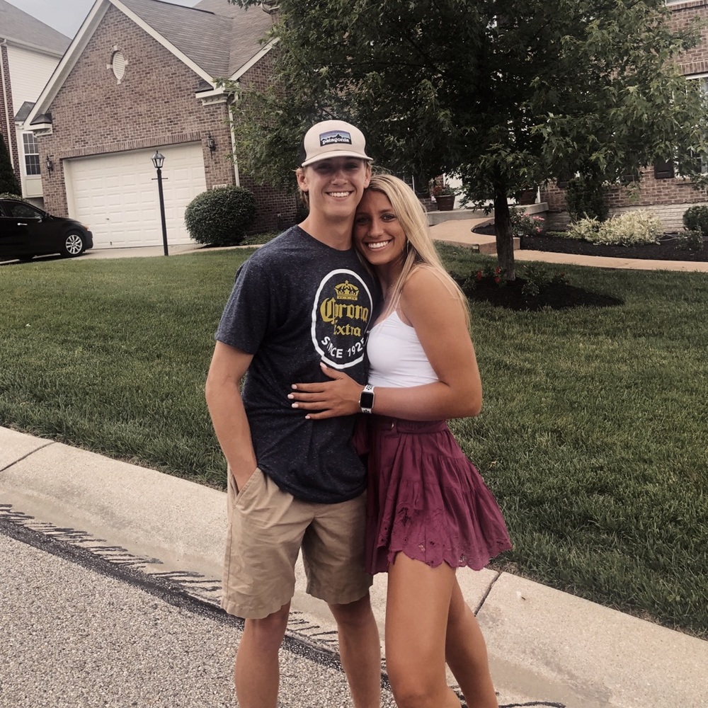 Meet your Posher, Ellie